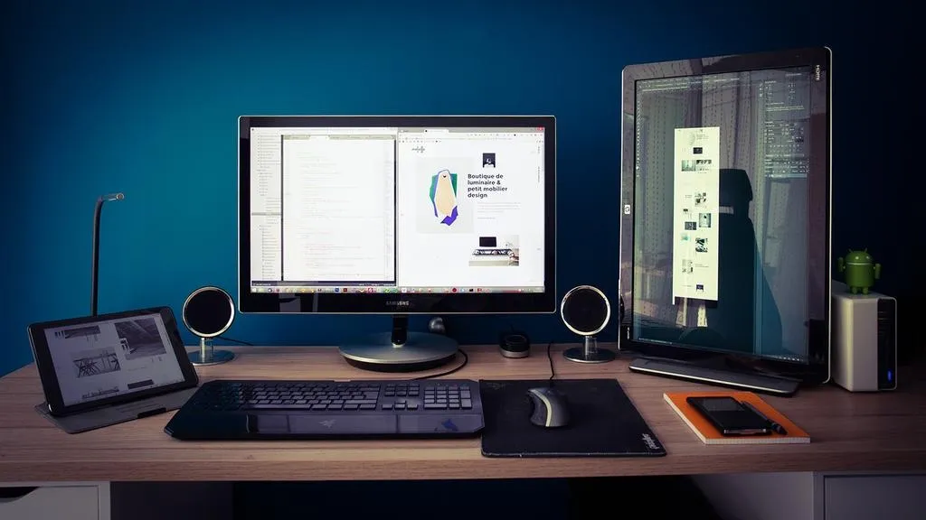 2016 desk setup